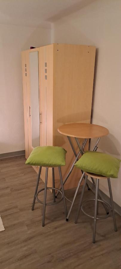 "Baerenhaus" Ferienwohnung Püttlingen Buitenkant foto